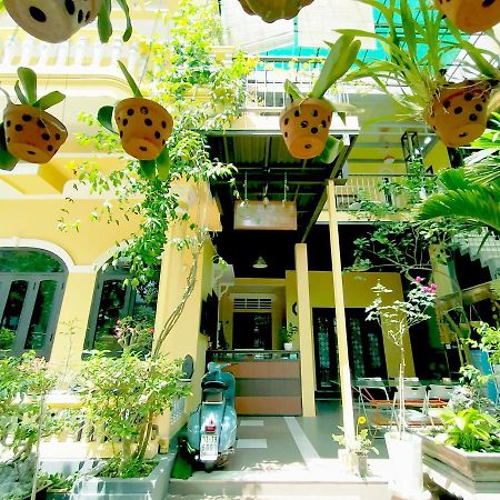 Q' Villa Garden Homestay Хюэ Экстерьер фото